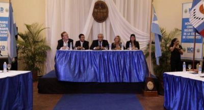 Un informe con llamado a una relaci�n racional
