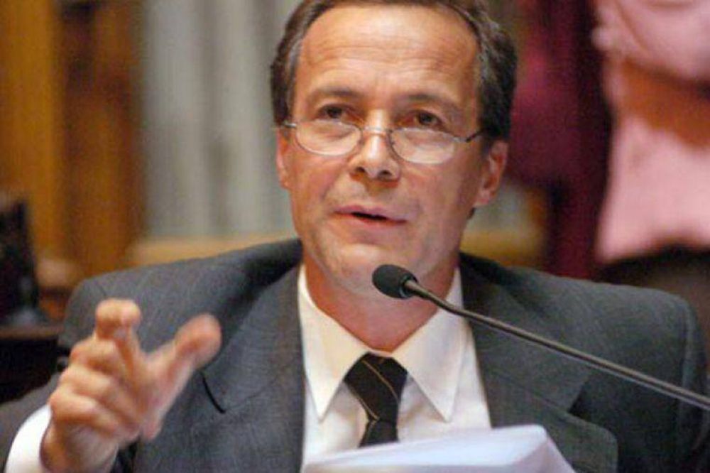 Giustiniani critic� el discurso de Cristina en el Congreso