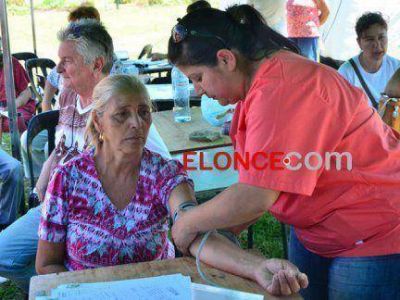 Contin�a la atenci�n social durante esta semana en barrios de Paran�