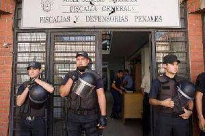 Detienen a un abogado 