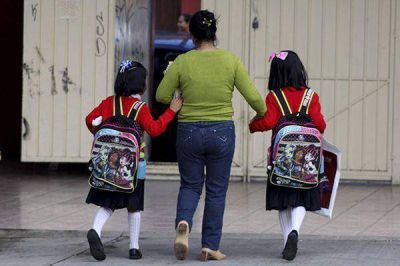 Con gran malestar entre los trabajadores de Educaci�n comienza el ciclo lectivo 2015