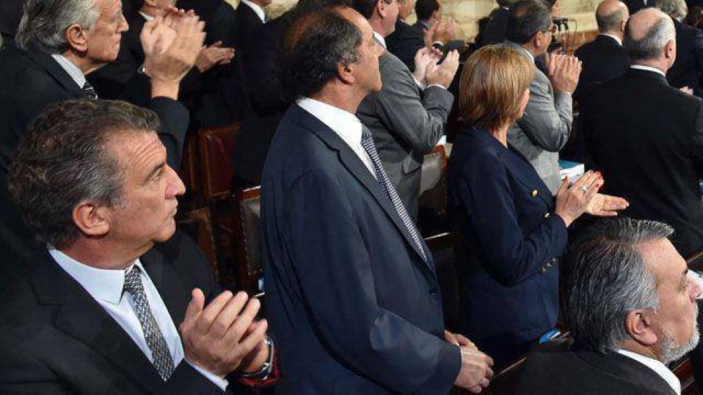 Urribarri escuch� a Cristina junto a Scioli