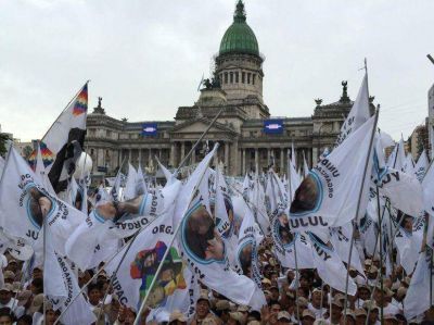 La Tupac Amaru ratific� apoyo a la Presidente