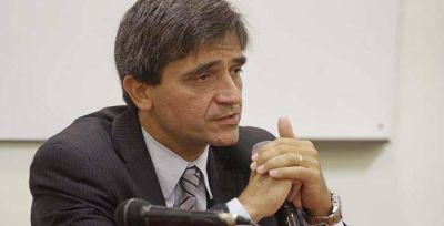 Yedlin: �Se han sentado las bases para un Tucum�n mejor�