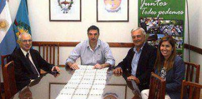 EL INTENDENTE LUCIANI SE REUNI� CON AUTORIDADES DE AUSTRAL SALUD 