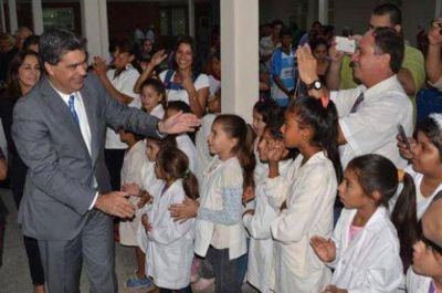 Capitanich: �Voy a dedicar toda mi energ�a para garantizar las clases y el trabajo�
