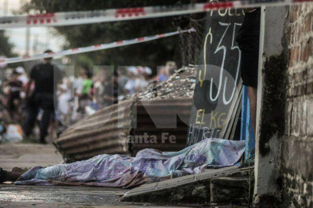Asesinaron a pu�aladas a un joven en el B� Brigadier L�pez