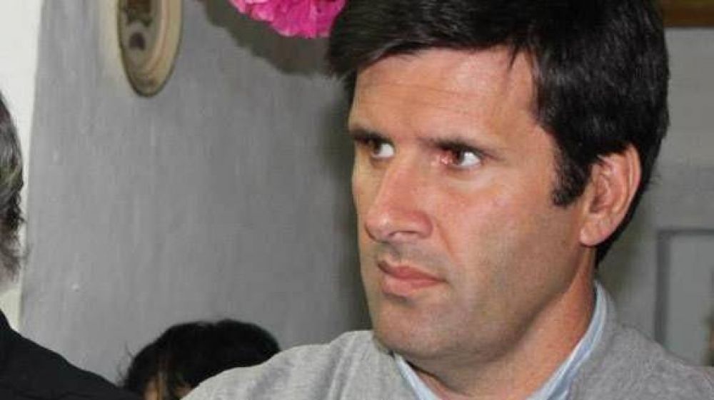 Rossi: ��De la misma forma van a manejar la futura SAPEM? �