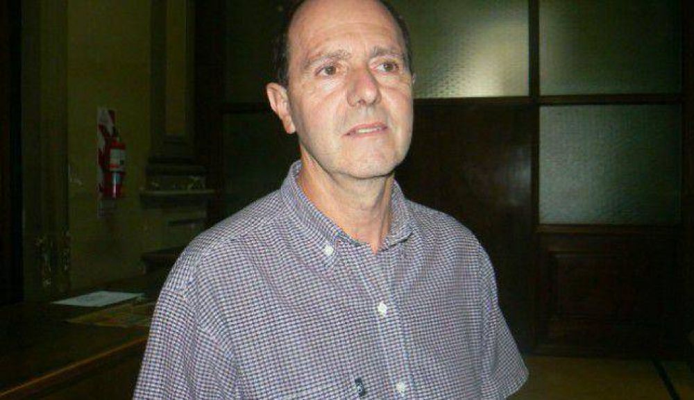 Buscan cubrir el transporte escolar a los mismos valores que 2014