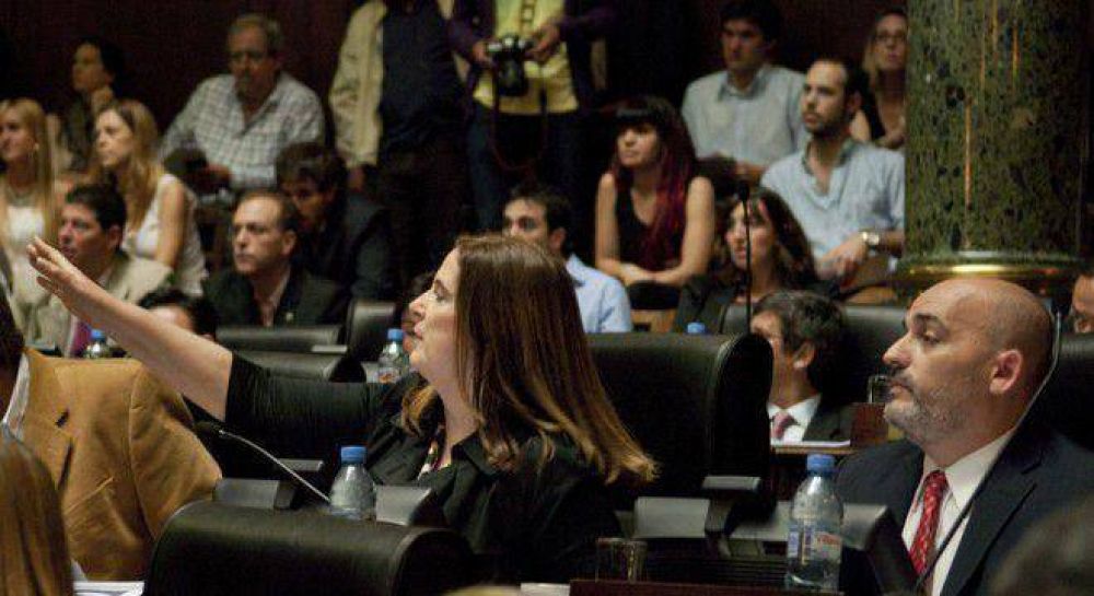 El PRO baja el voto electr�nico el mi�rcoles pese a la resistencia de los michettistas