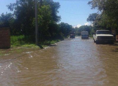 Lafinur: evacuaron al 80 por ciento de la población y esperan una nueva crecida del río Conlara