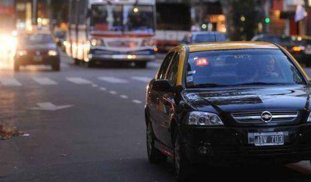 La tarifa de taxi subir� 18% desde mayo