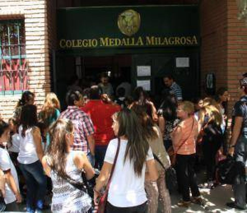 Pol�mica por la carta de un cura que apunta contra Delgado