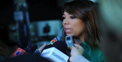 Manzone: �Me pareci� llamativo que Amaya no nombre ni a N�stor, ni a Cristina ni al gobernador�