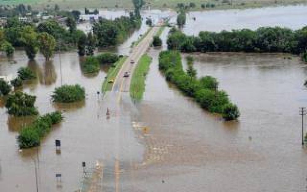 Implementan alerta de inundaci�n y sequ�a en R�o Salado
