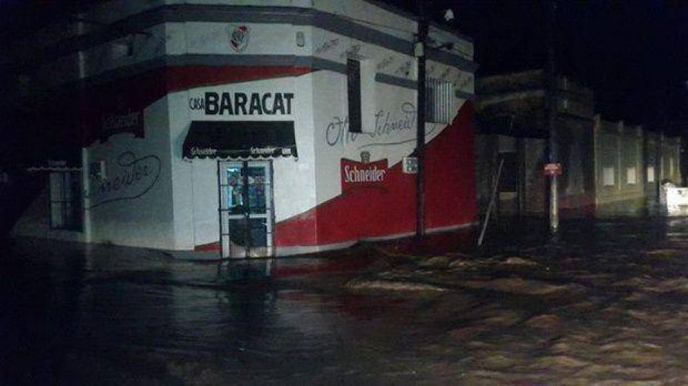 Devastador temporal inund� numerosas localidades del este