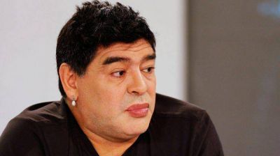 �Qu� se hizo Diego Maradona en la cara?