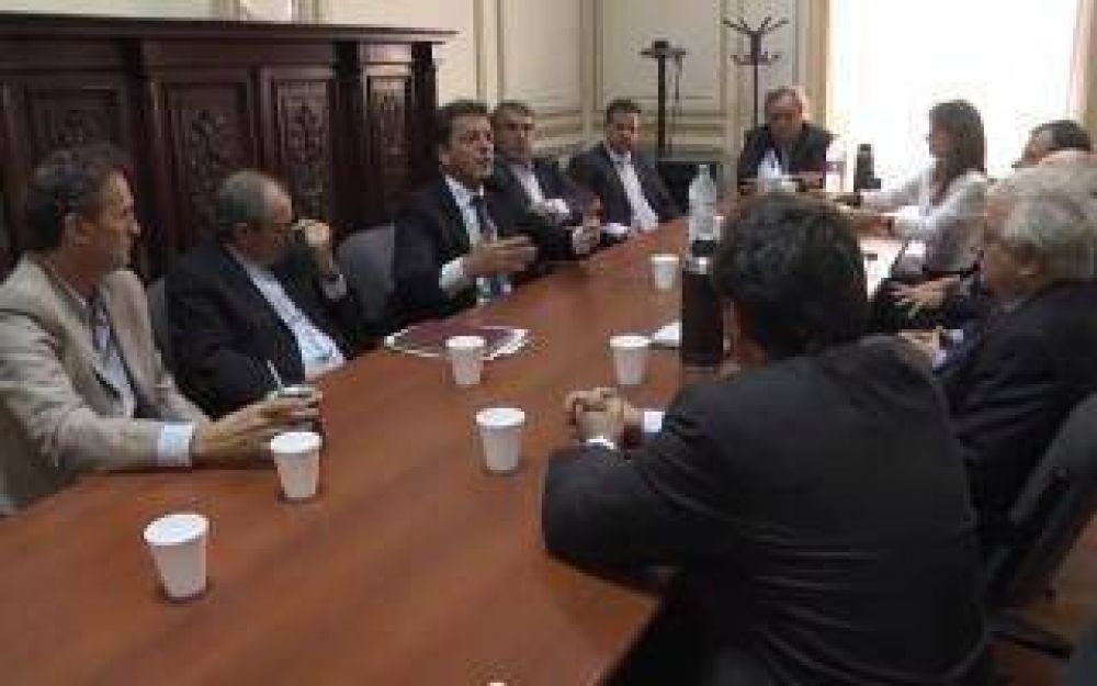 La Iglesia recibi� a Massa: 