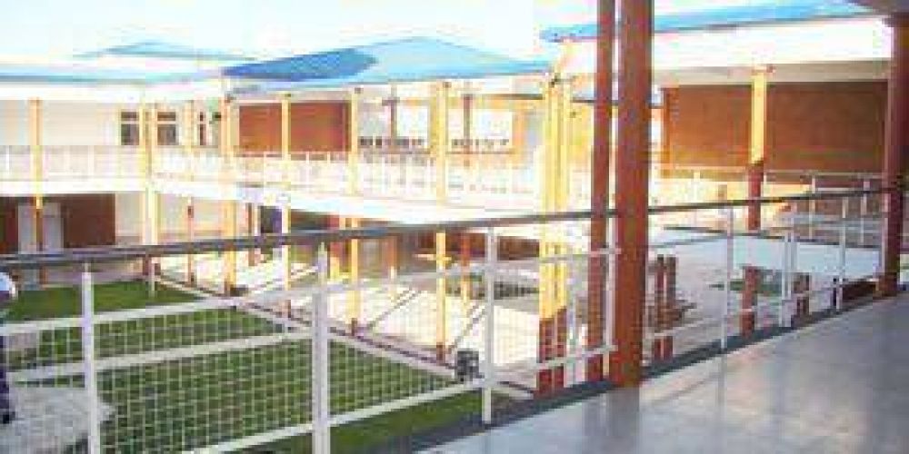 Inauguran el nuevo colegio J. J. Silva