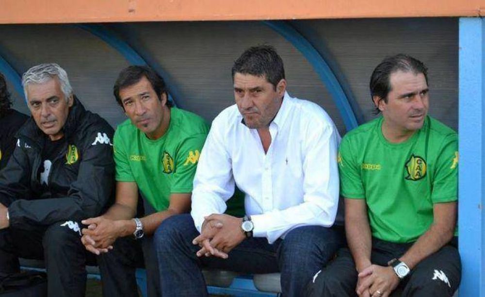 Quiroz: �Los goles de los rivales son errores nuestros