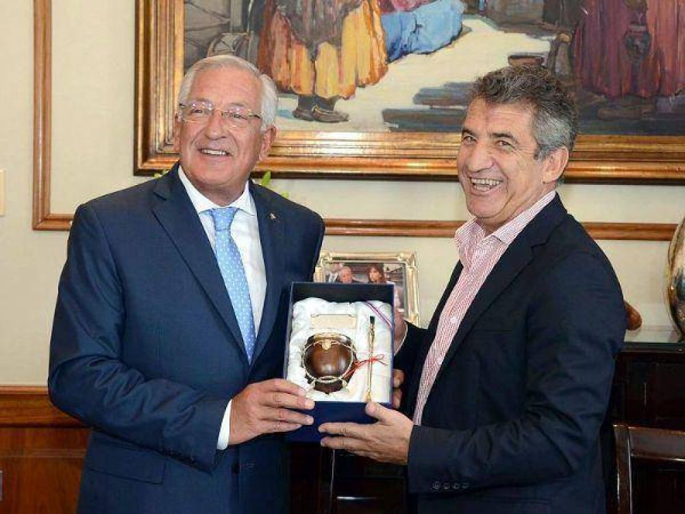 Turismo � Jujuy y Entre R�os firmaron convenio de cooperaci�n