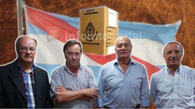 Tres entrerrianos en un frente con el �Momo�