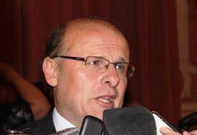 Giovanettoni sobre las usurpaciones: �No voy a permitir estas cuestiones�