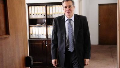 Los tel�fonos de Nisman revelan que trabaj� hasta el final