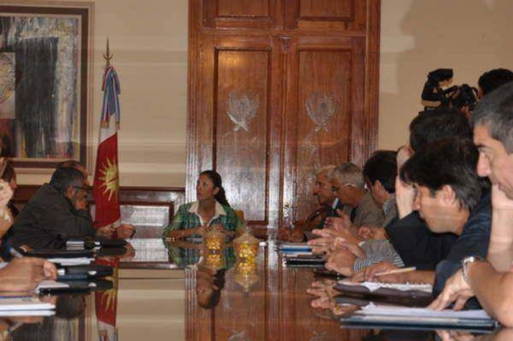 La gobernadora presidi la reunin del Comit de Emergencia Provincial