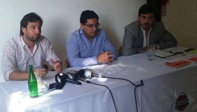 Concejales radicales de Posadas proyectaron la tarea legislativa para 2015 y cuestionaron la gesti�n del intendente