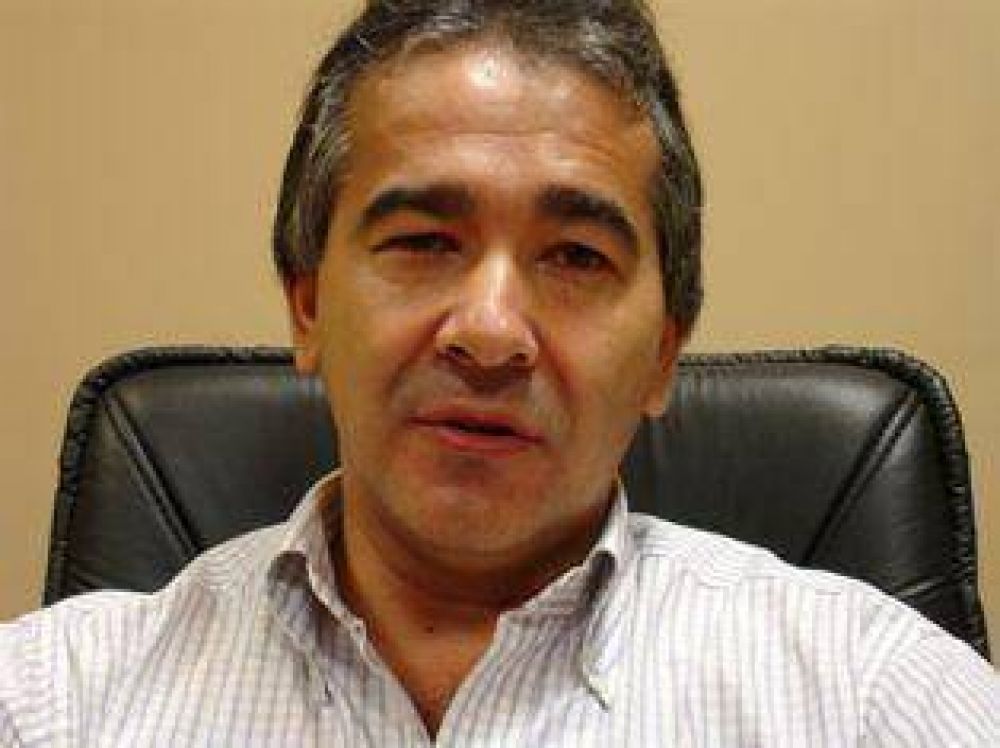 Vel�zquez: �En Misiones Massa ya tiene 220 mil votos misioneros�
