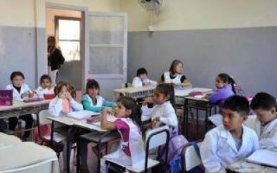 Conflicto docente: Cruces por el porcentaje de adhesi�n al paro