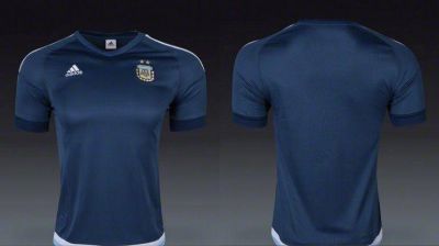 Se filtraron im�genes de la camiseta suplente que utilizar� Argentina en la Copa Am�rica