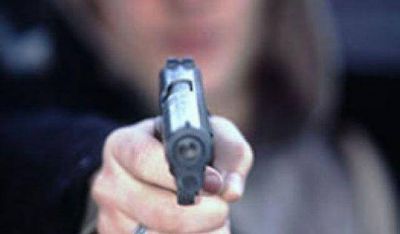 A punta de pistola robaron $3 mil de un mercado en Capital