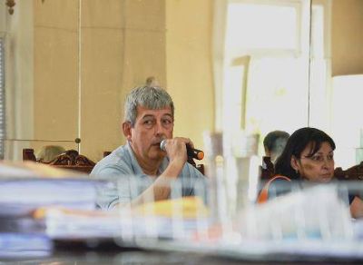 El radicalismo definir� hoy su retirada del gobierno