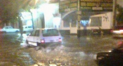 Incorporar�an m�s desag�es tras la fuerte lluvia que colaps� la ciudad