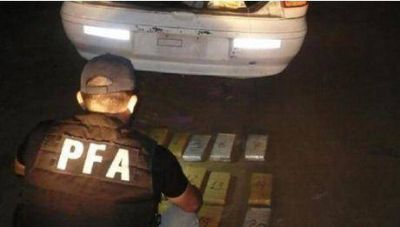 Corrientes: secuestran 326 kilos de marihuana y detienen a dos personas