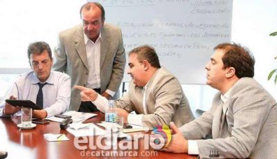 Ahora Jalil piensa en adelantar las elecciones en la Capital