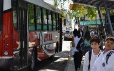Z�rate: Alumnos de primaria tendr�n boleto gratuito de transporte