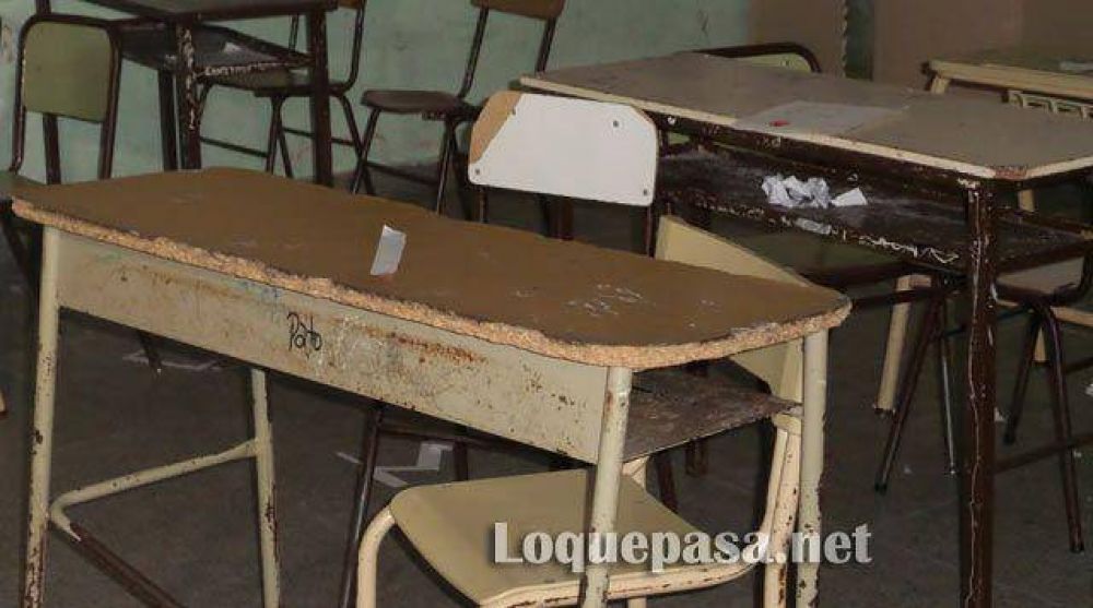 La justicia reconfirm� la clausura de la Escuela N� 2