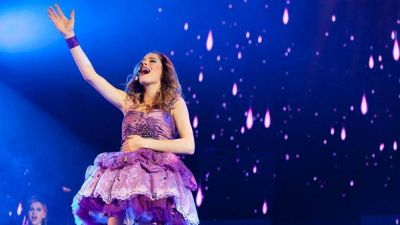 En el primer d�a de venta se compraron m�s de 3.000 entradas para ver a Violetta en Bah�a