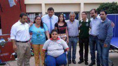 BOSETTI Y RODRIGUEZ LANZARON ESCUELA DE DEPORTES PARA DISCAPACITADOS