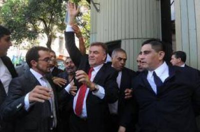 La Capital dice que el PE le retuvo m�s de $ 100 millones y denuncia extorsi�n