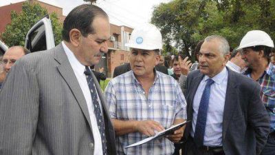 Alperovich: �la mejor manera de hacer pol�tica es trabajando
