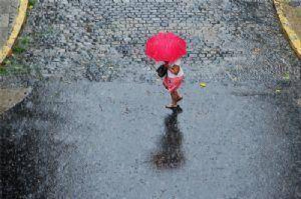 Lluvia en Tucum�n: �Afortunadamente, no hay evacuados�
