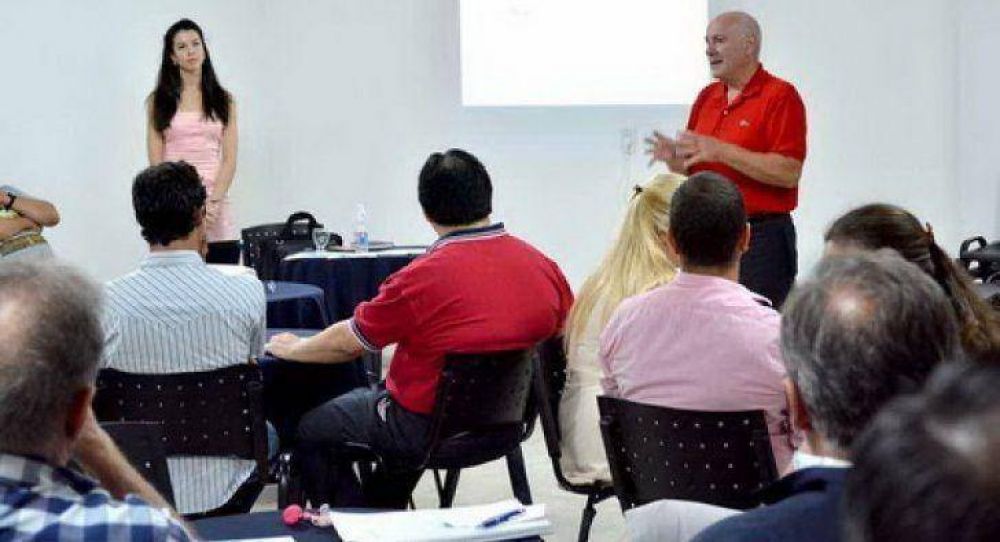 Charla sobre pol�tica ambiental