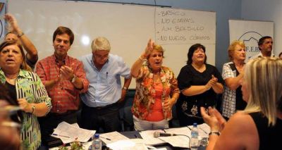 Docentes: Feb hace paro lunes, martes y mi�rcoles