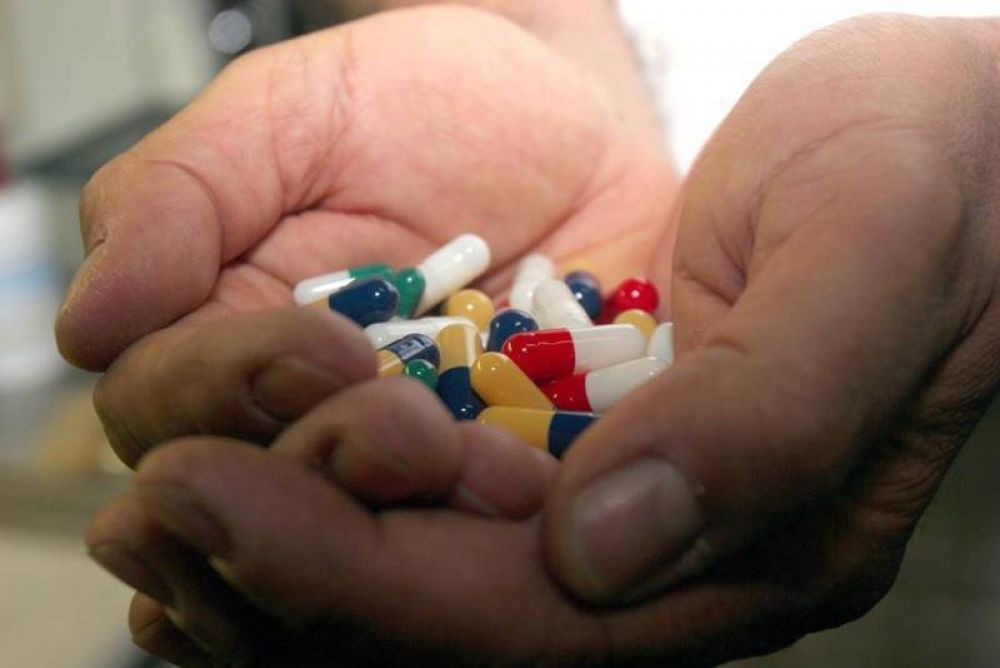 Francisco: los estados no pueden sacar beneficios con las medicinas