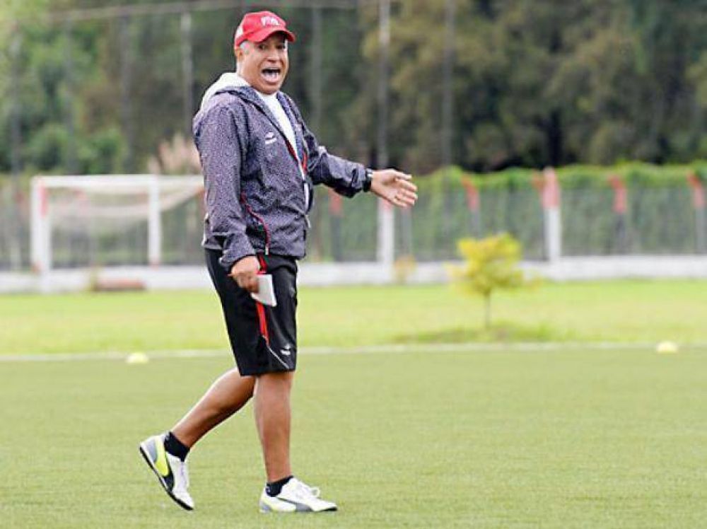 El Tolo no movi� las fichas y pondr�a a los mismos que empataron con V�lez