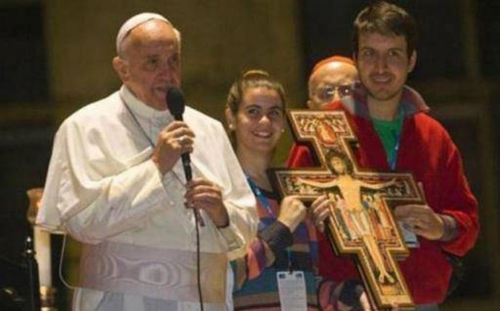 La Cruz de los Jóvenes bendecida por el Papa Francisco llega a Catamarca